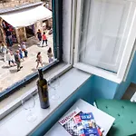 Stradun View En Suite Rooms & Studio